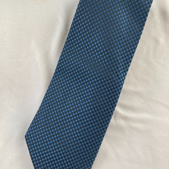 Georgio Armani Italian Silk Handmade Pin Dot Necktie Tie - Picture 2 of 5